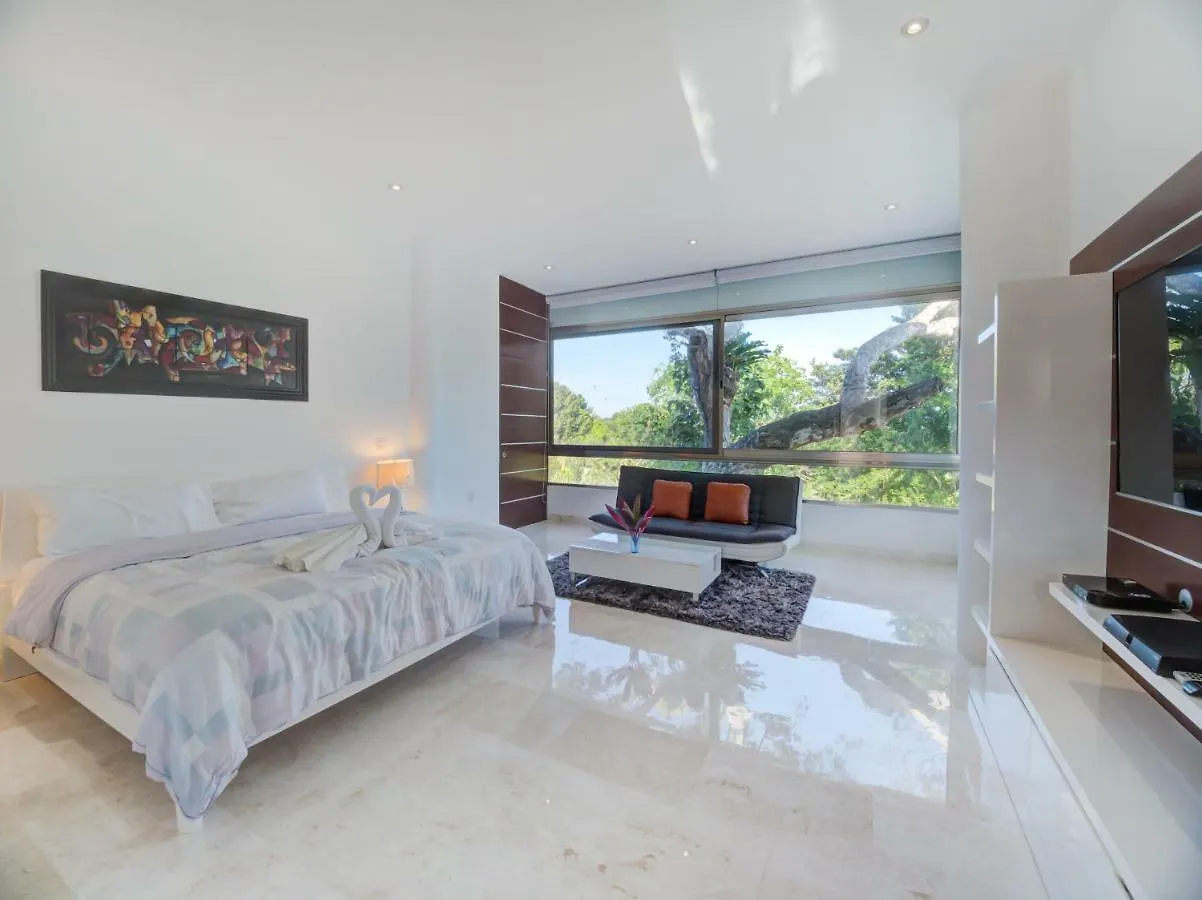 Orion Luxury Home Tulum. Holiday home Tulum